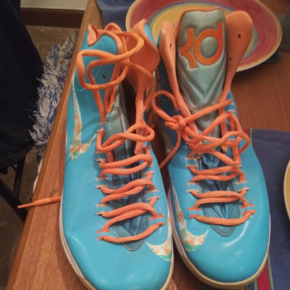 Nike KD V "Easter"